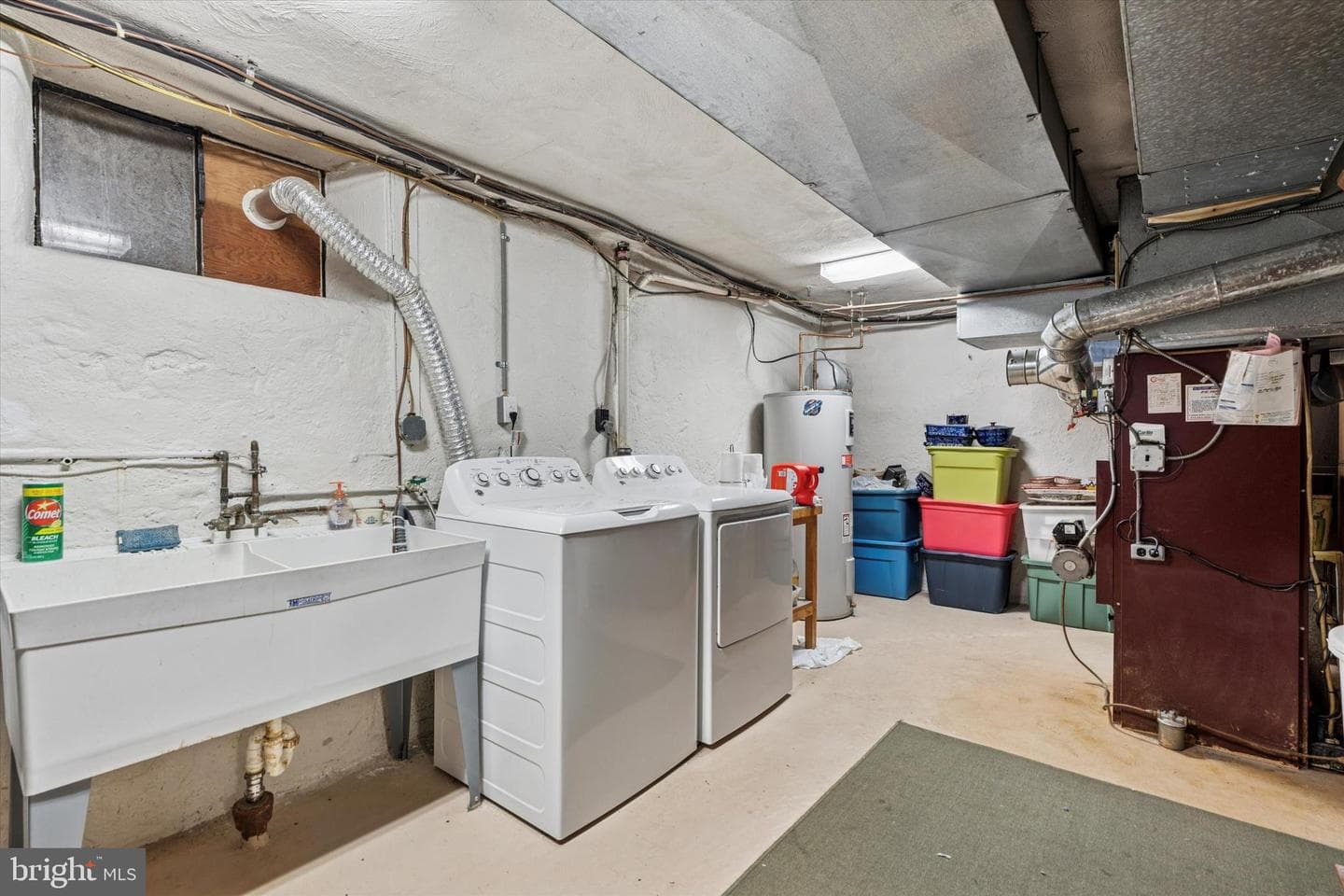 908 Hollow Road photo 26
