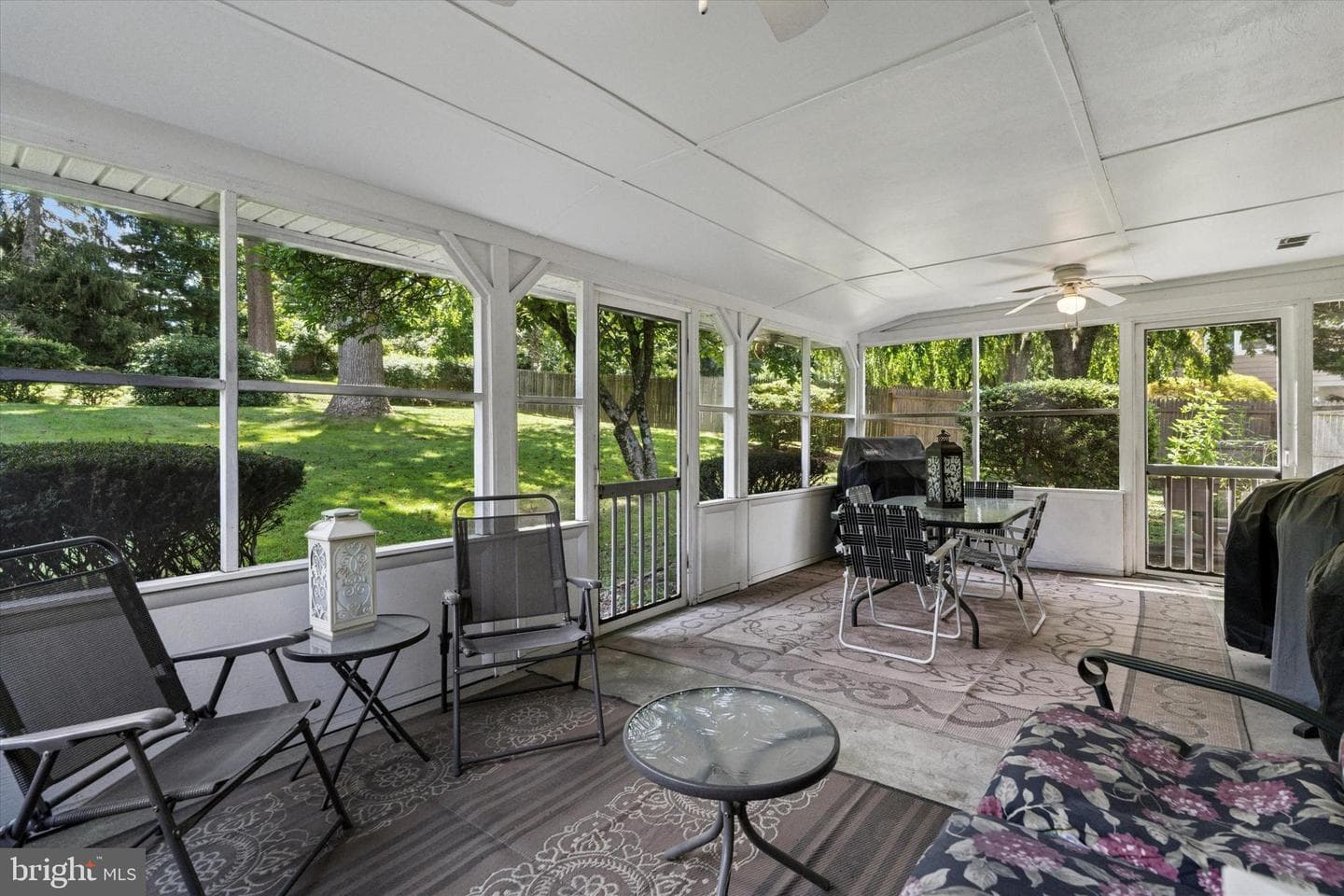 908 Hollow Road photo 29
