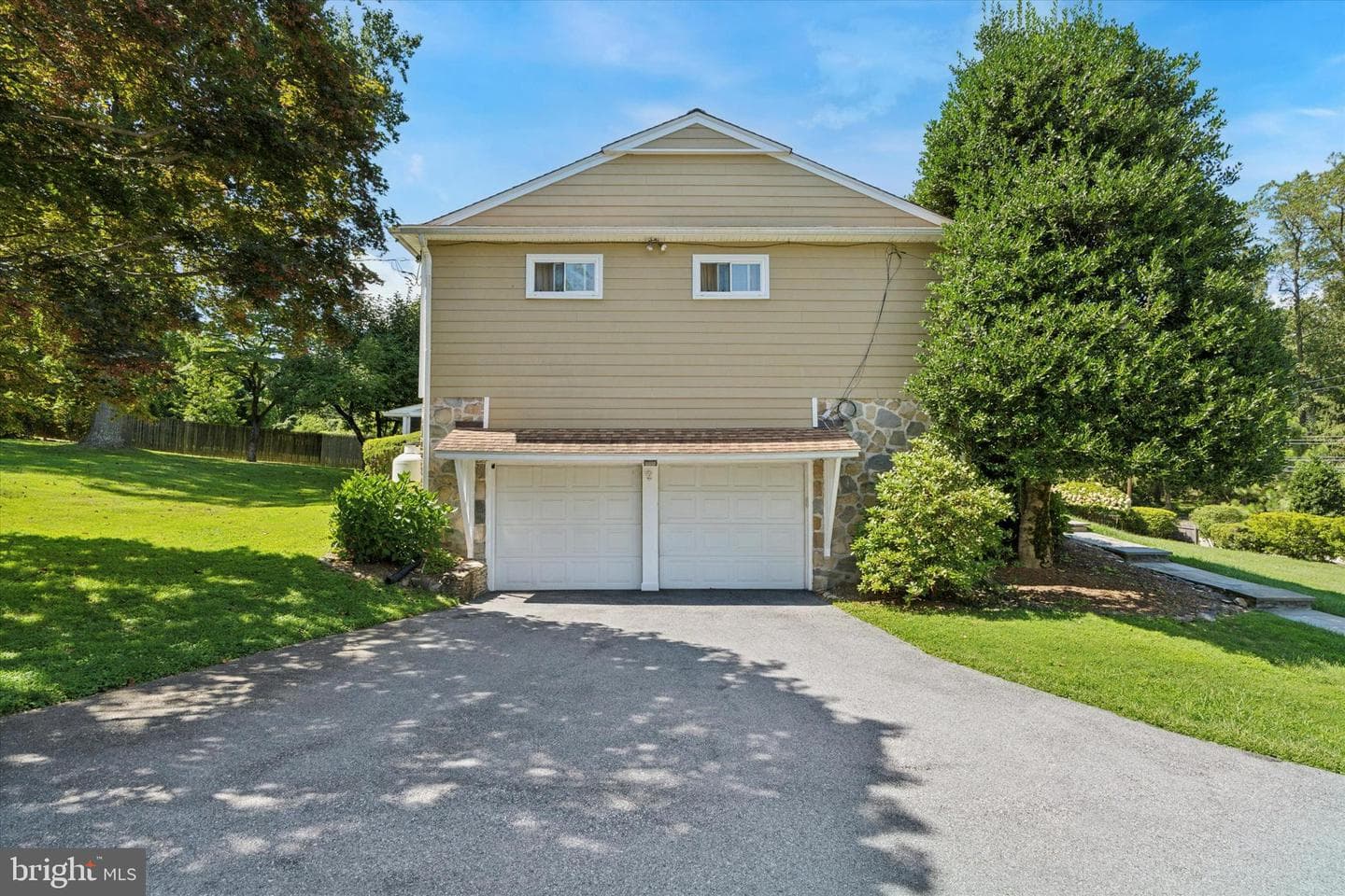 908 Hollow Road photo 31