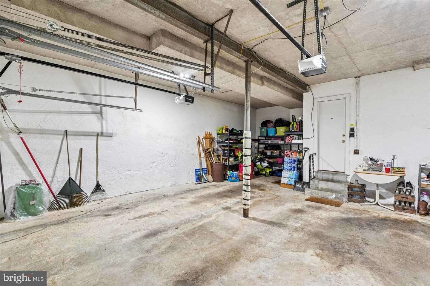 908 Hollow Road photo 32