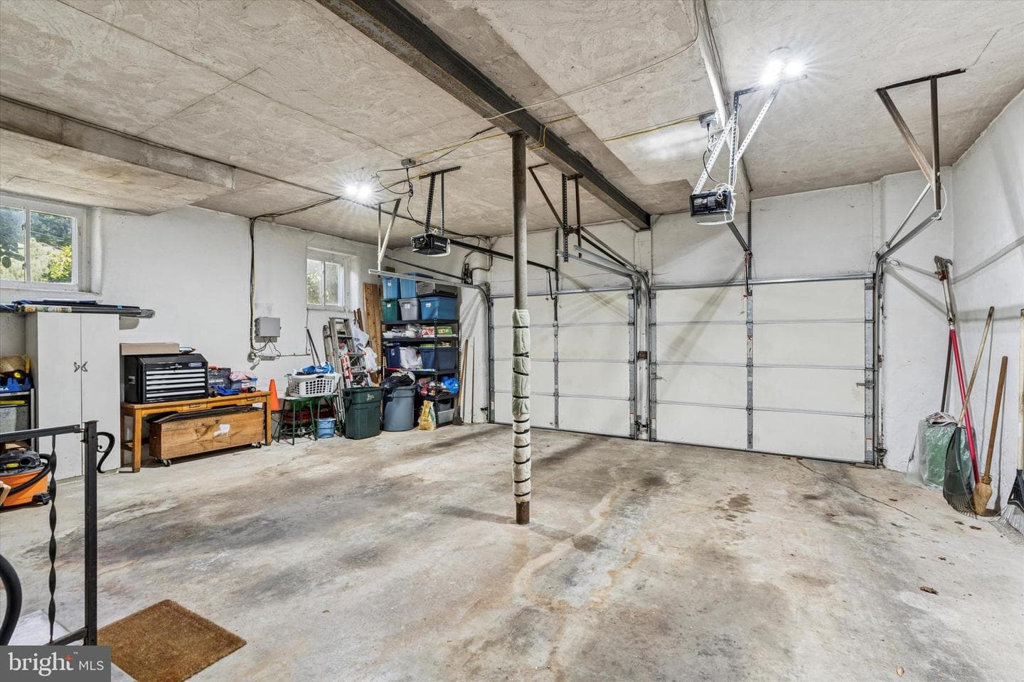 908 Hollow Road photo 33