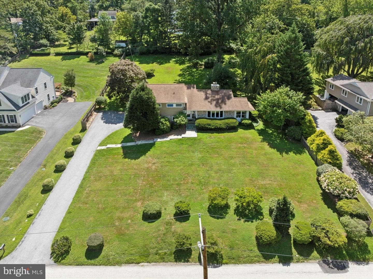908 Hollow Road photo 38