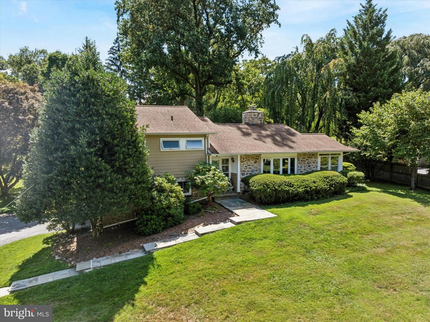 908 Hollow Road photo 42