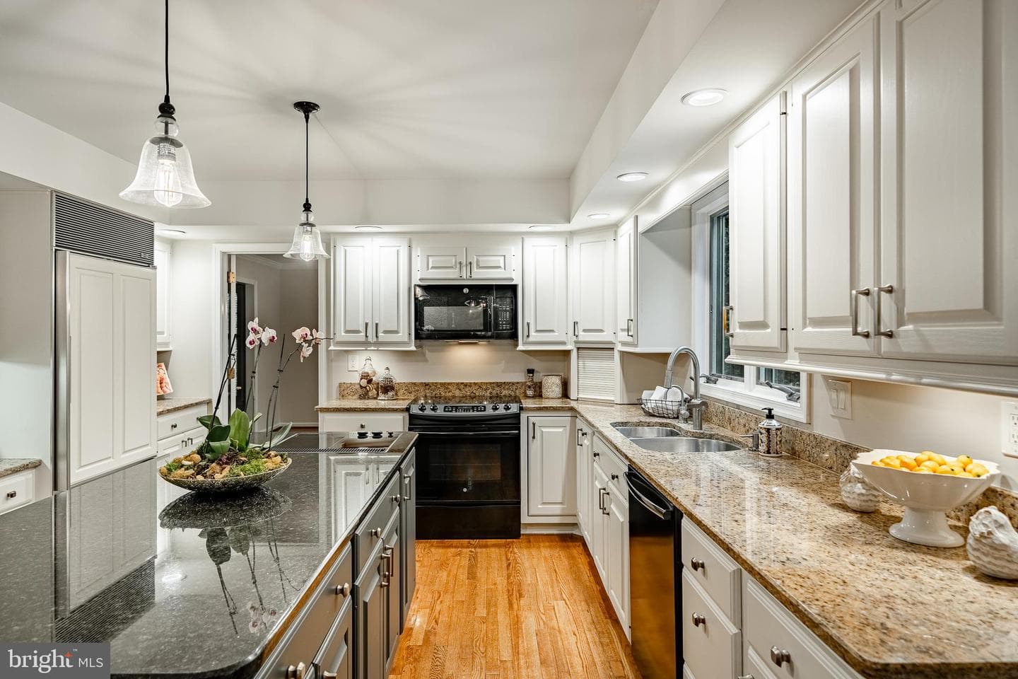 223 Cheshire Circle photo 17
