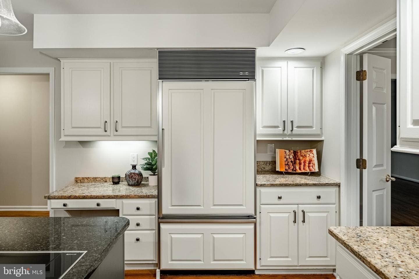 223 Cheshire Circle photo 19