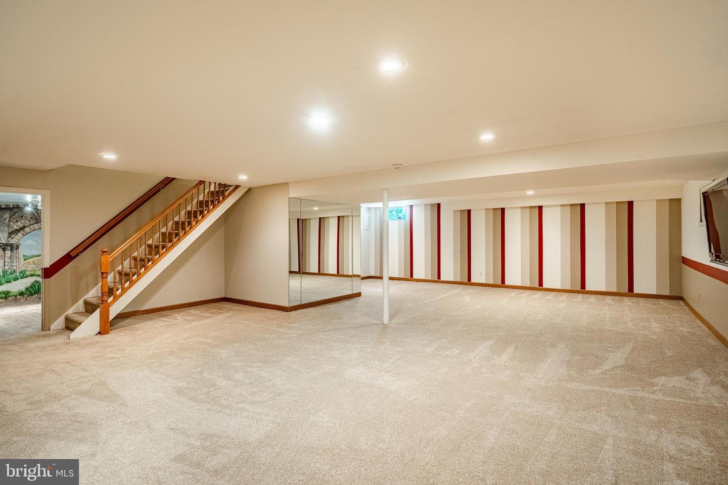223 Cheshire Circle photo 43