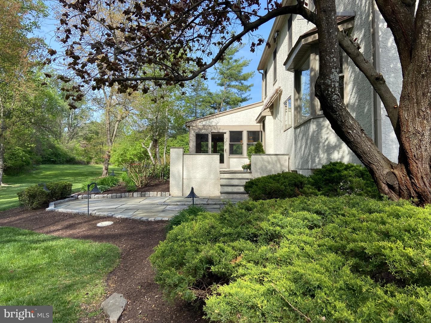 223 Cheshire Circle photo 48