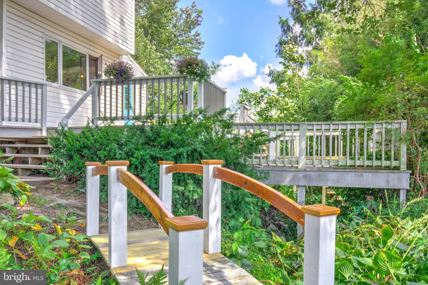 128 Brandamore Road photo 13