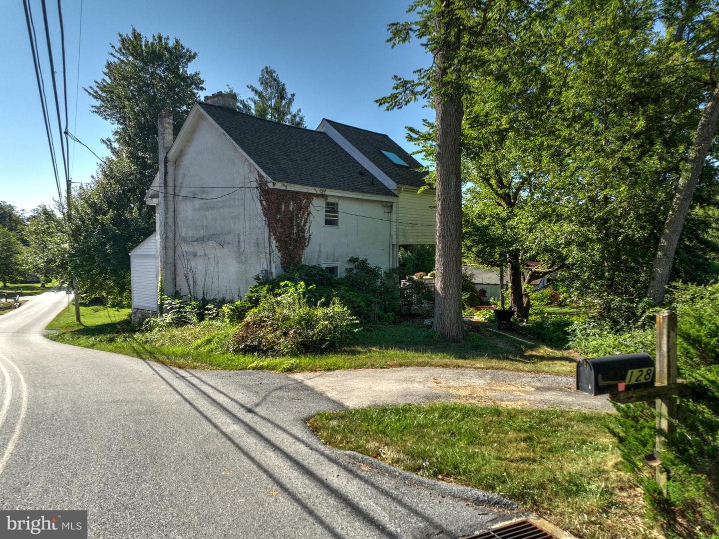 128 Brandamore Road photo 22