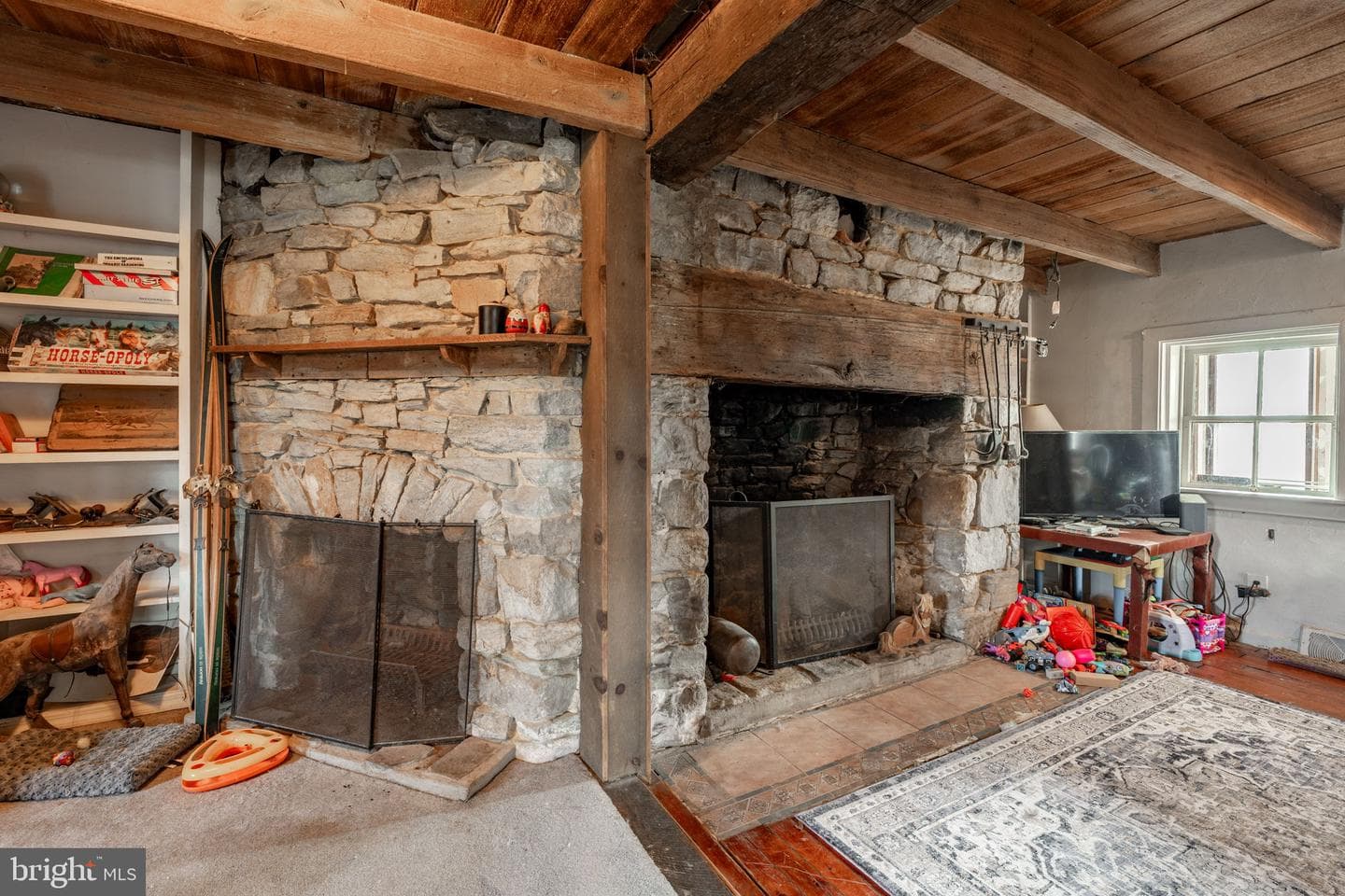128 Brandamore Road photo 31
