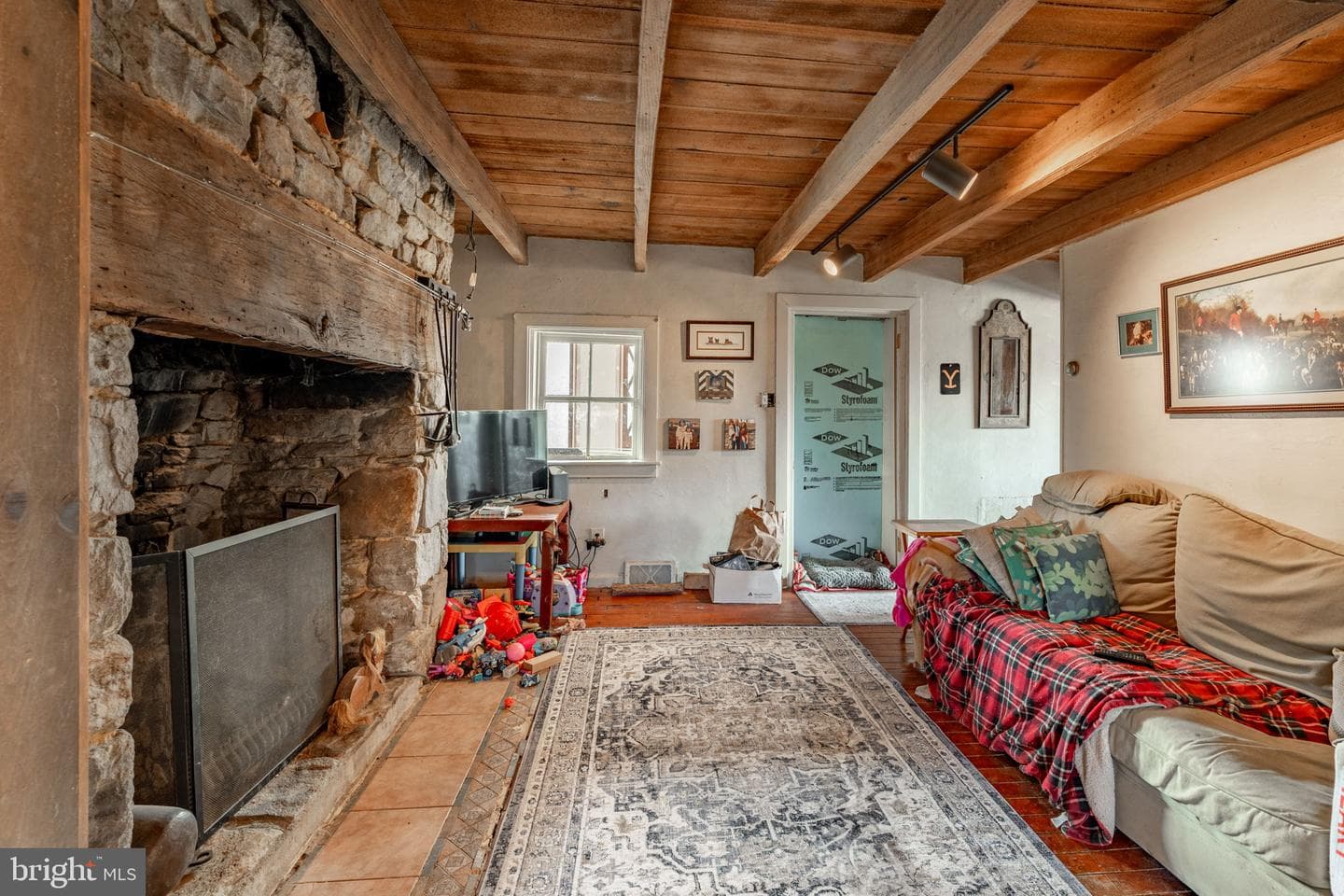 128 Brandamore Road photo 32