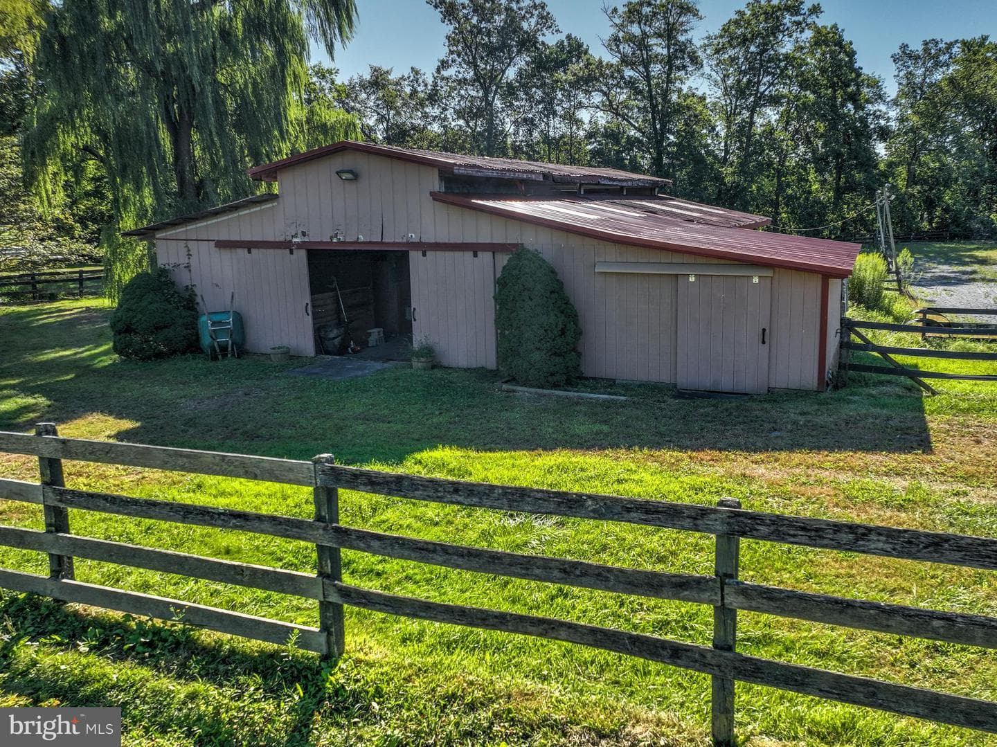 128 Brandamore Road photo 47