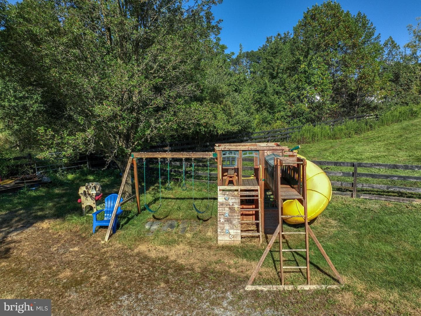 128 Brandamore Road photo 48