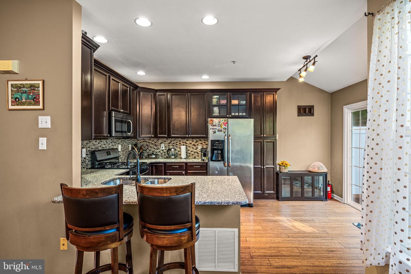 180 Birchwood Drive photo 18