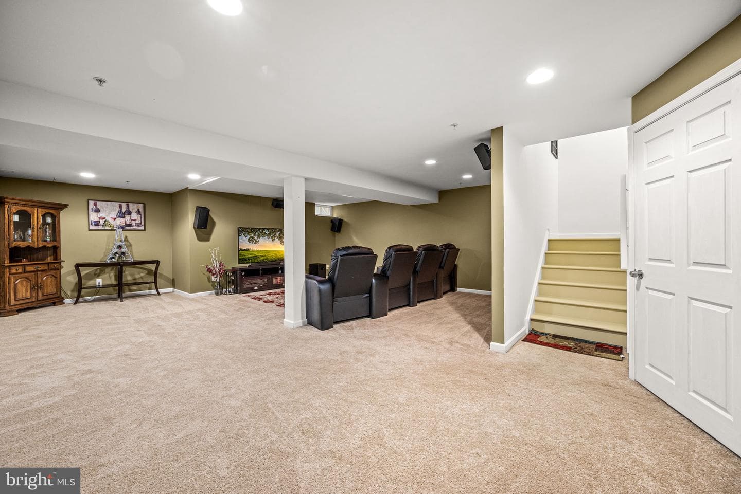 180 Birchwood Drive photo 33