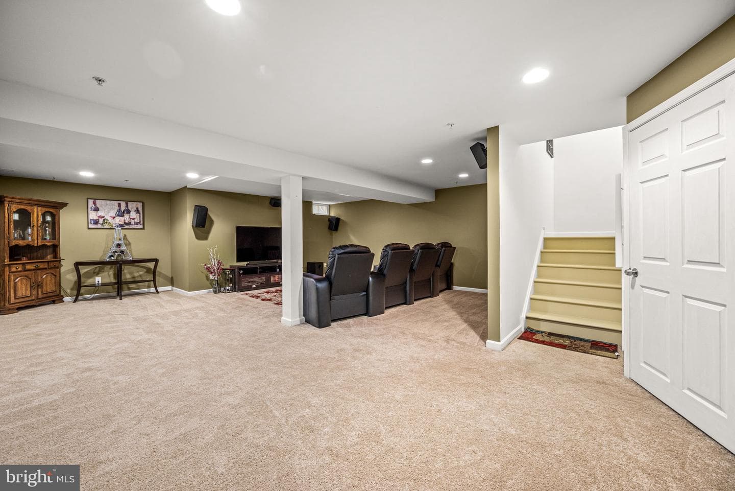 180 Birchwood Drive photo 35