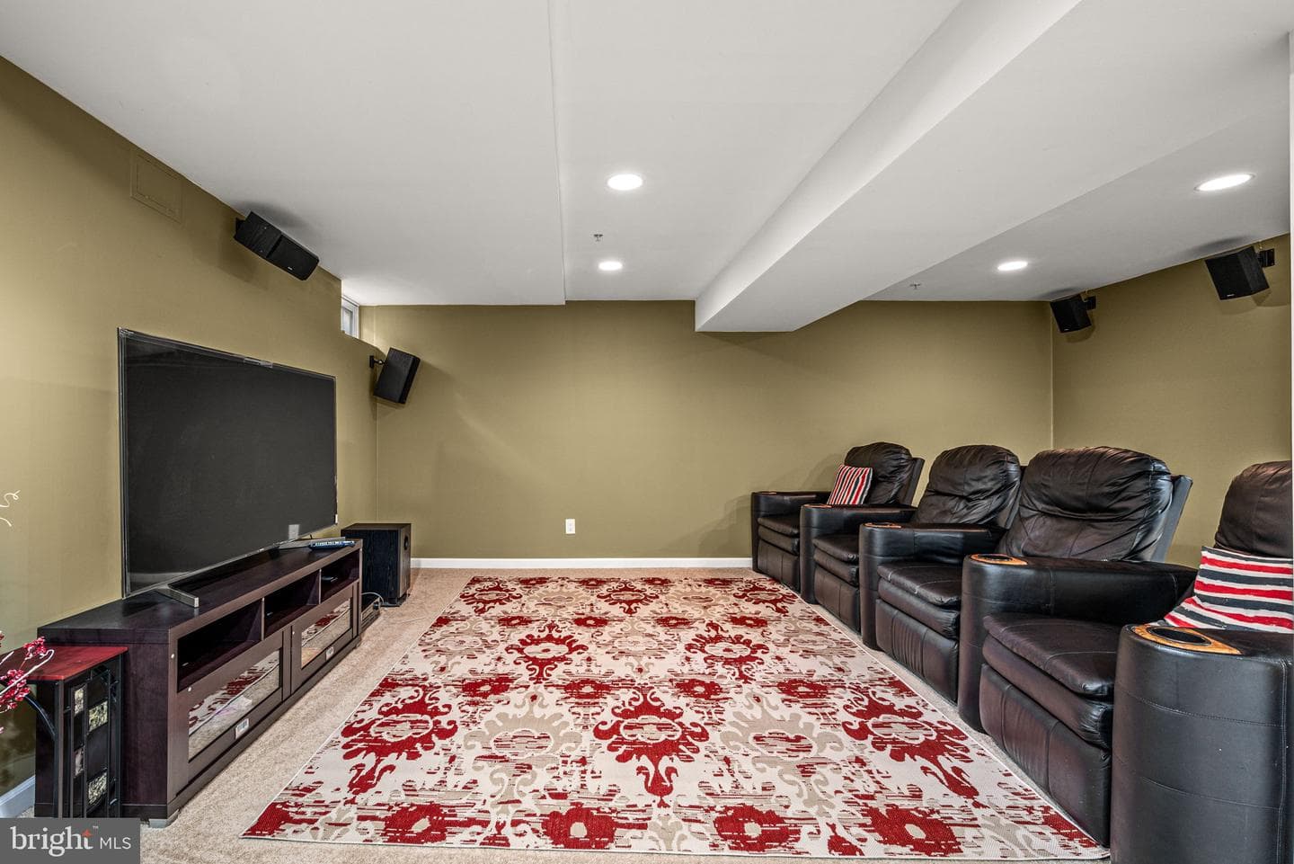 180 Birchwood Drive photo 39