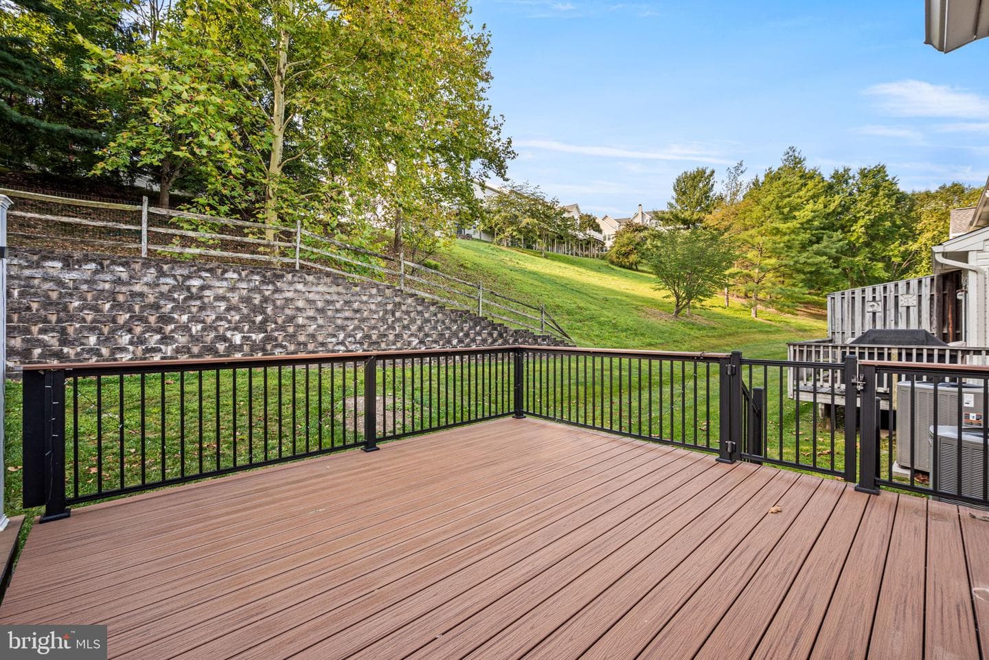 180 Birchwood Drive photo 42