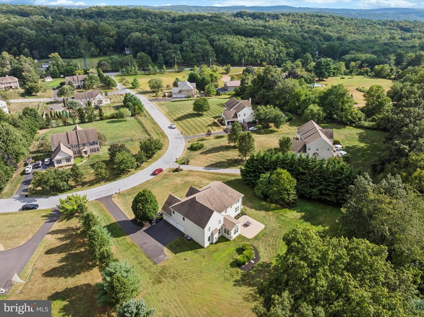 150 Horseshoe Lane photo 6