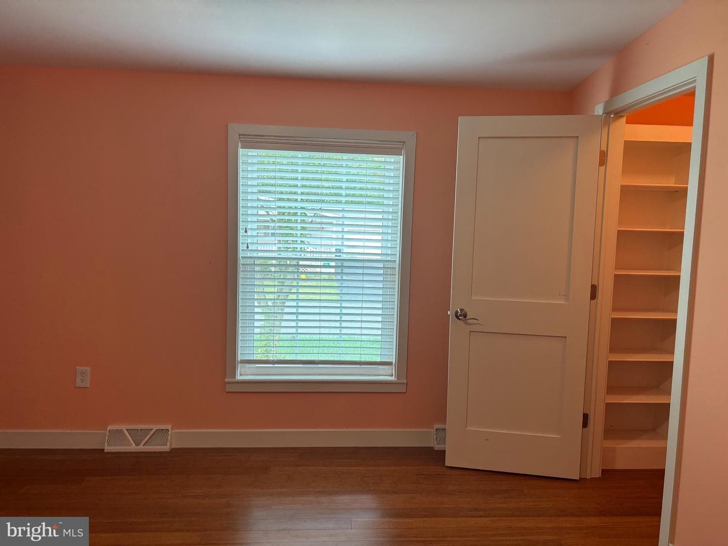 600 Farmland Way photo 17