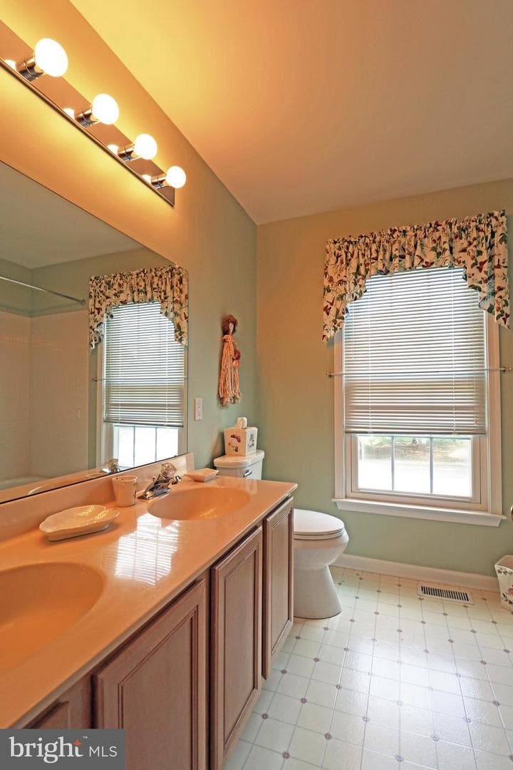 102 Ashley Road photo 19
