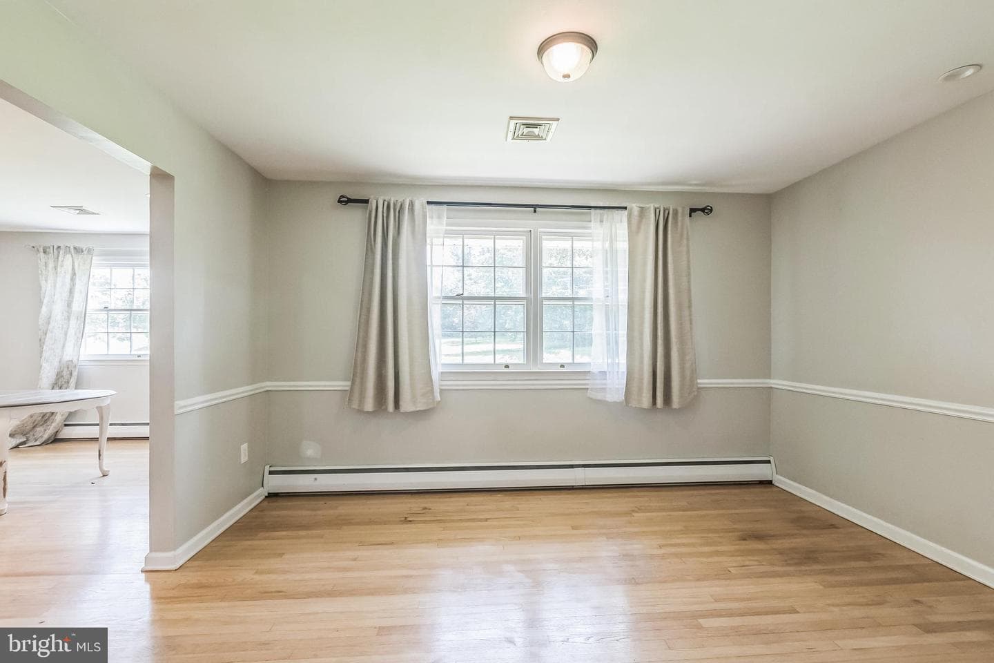 587 School House Road photo 13