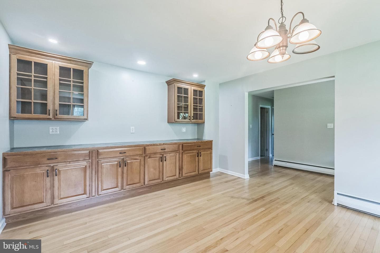 587 School House Road photo 9