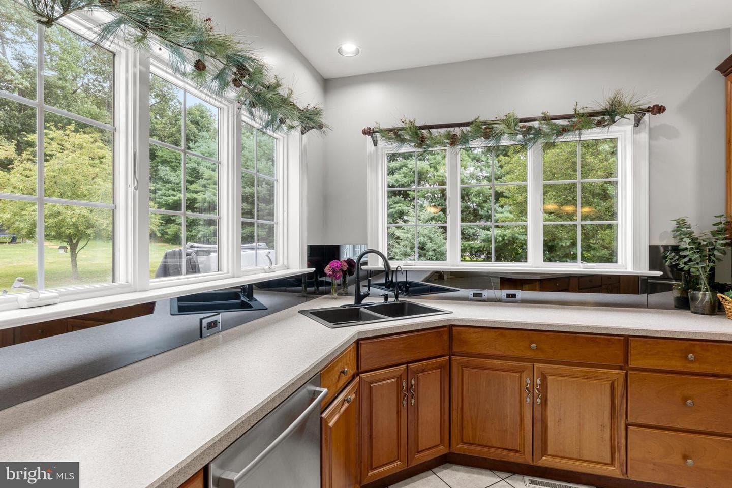 127 Beacon Light Road photo 39