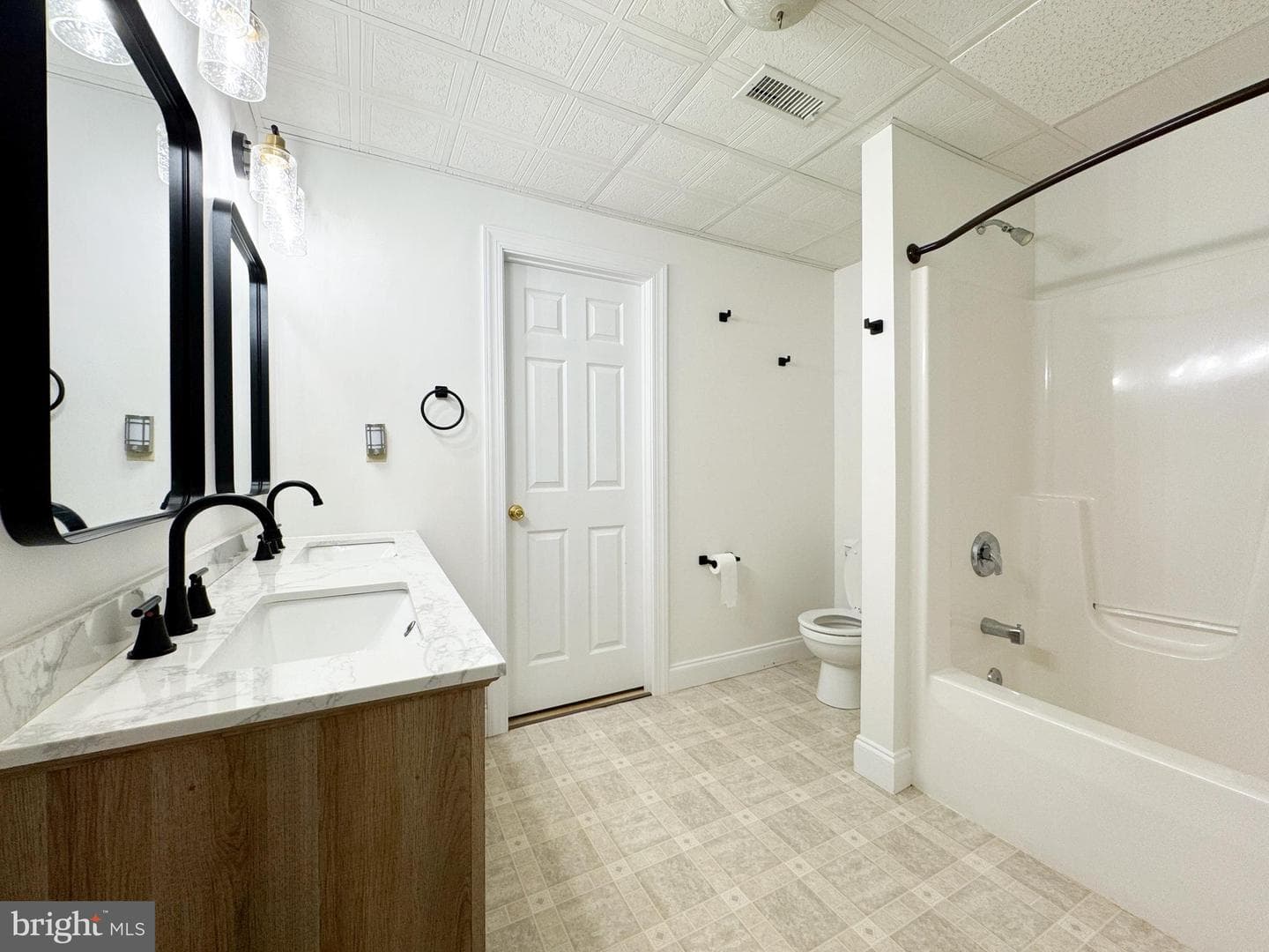 127 Beacon Light Road photo 82