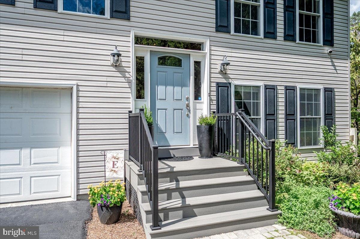 941 Newark Road photo 3