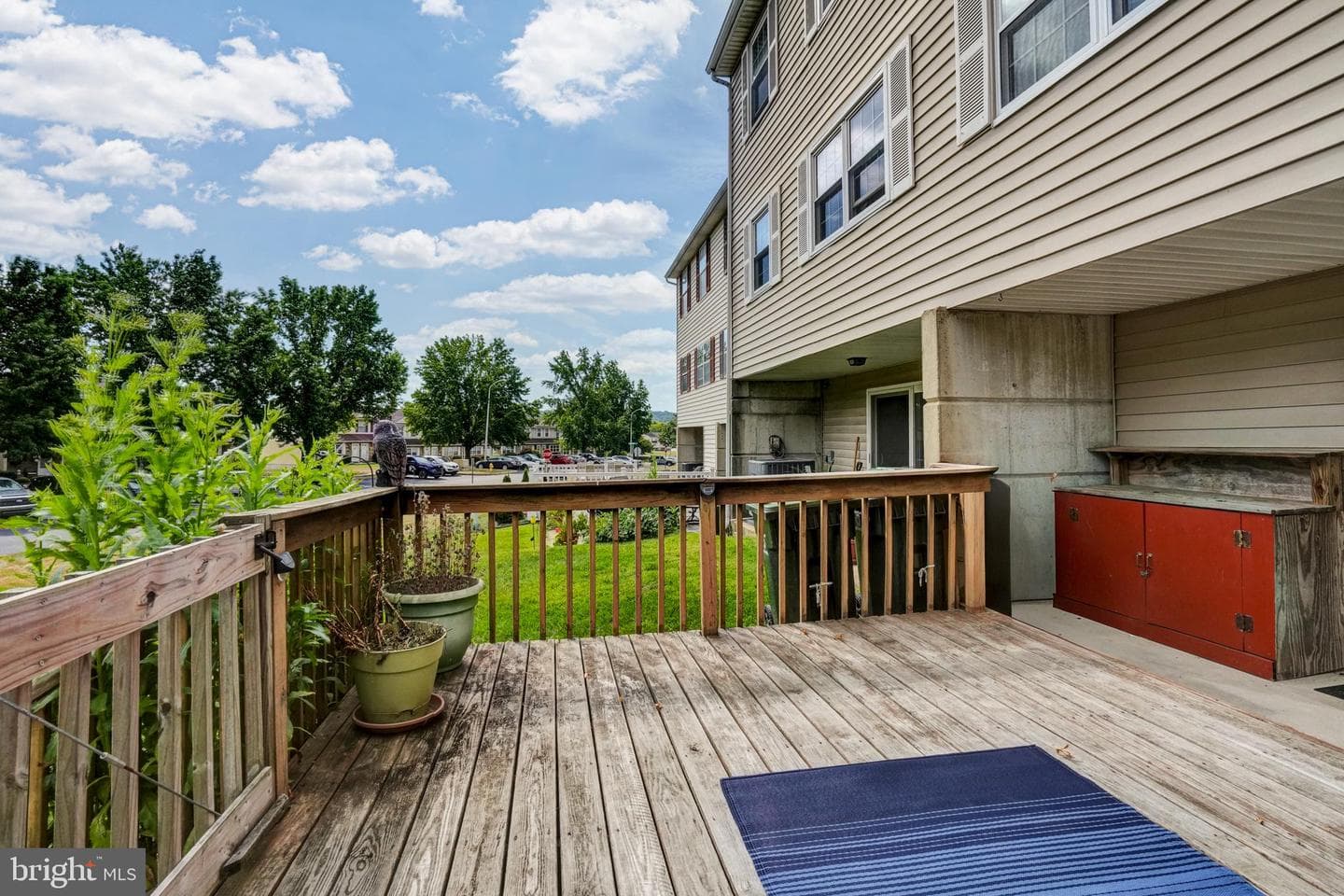 706 Springfield Court photo 35