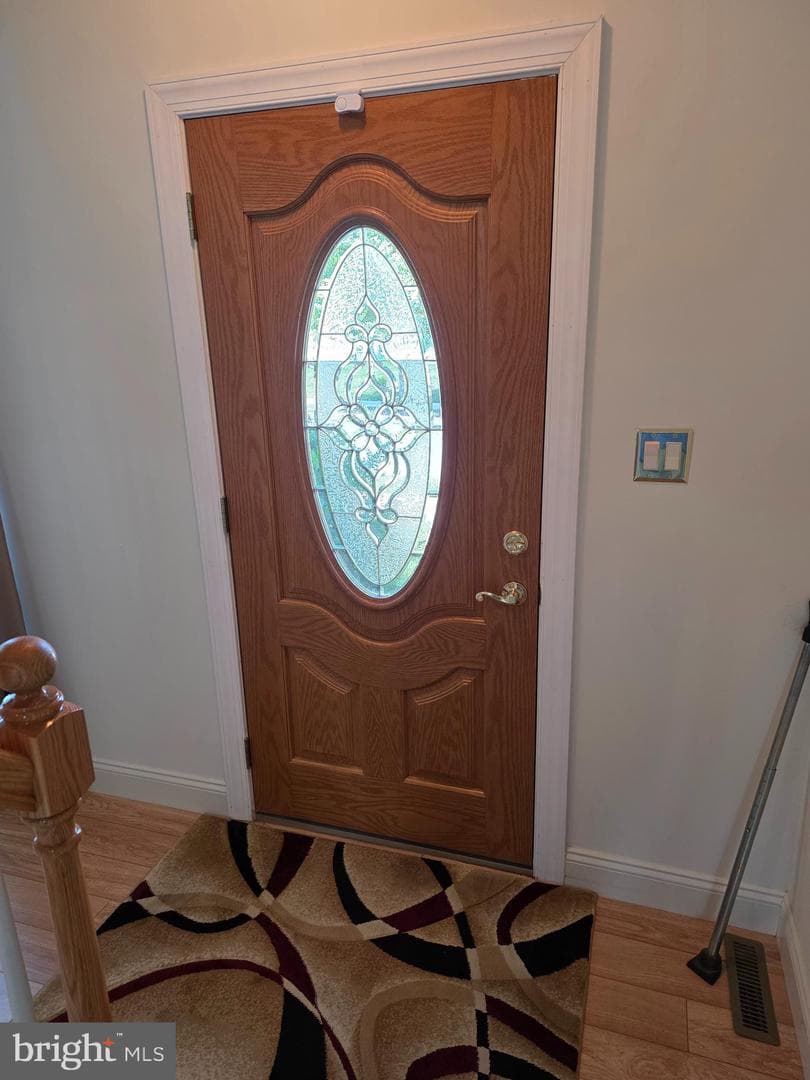 415 Anderson Street photo 7