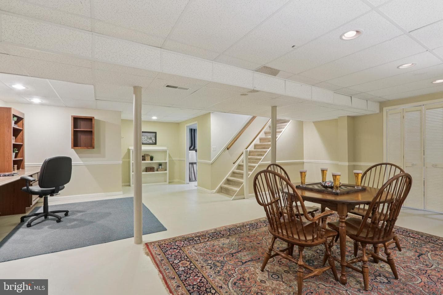 33 Wingstone Lane photo 28