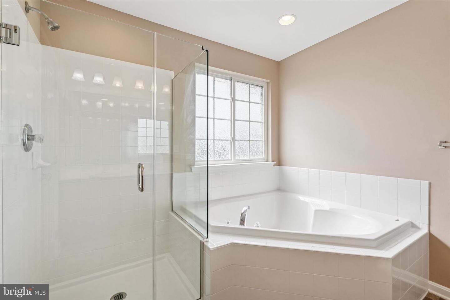 190 Penns Manor Drive photo 22