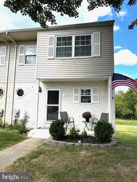 340 Carlyn Court
