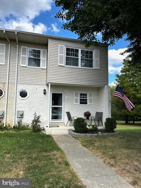 340 Carlyn Court photo 2