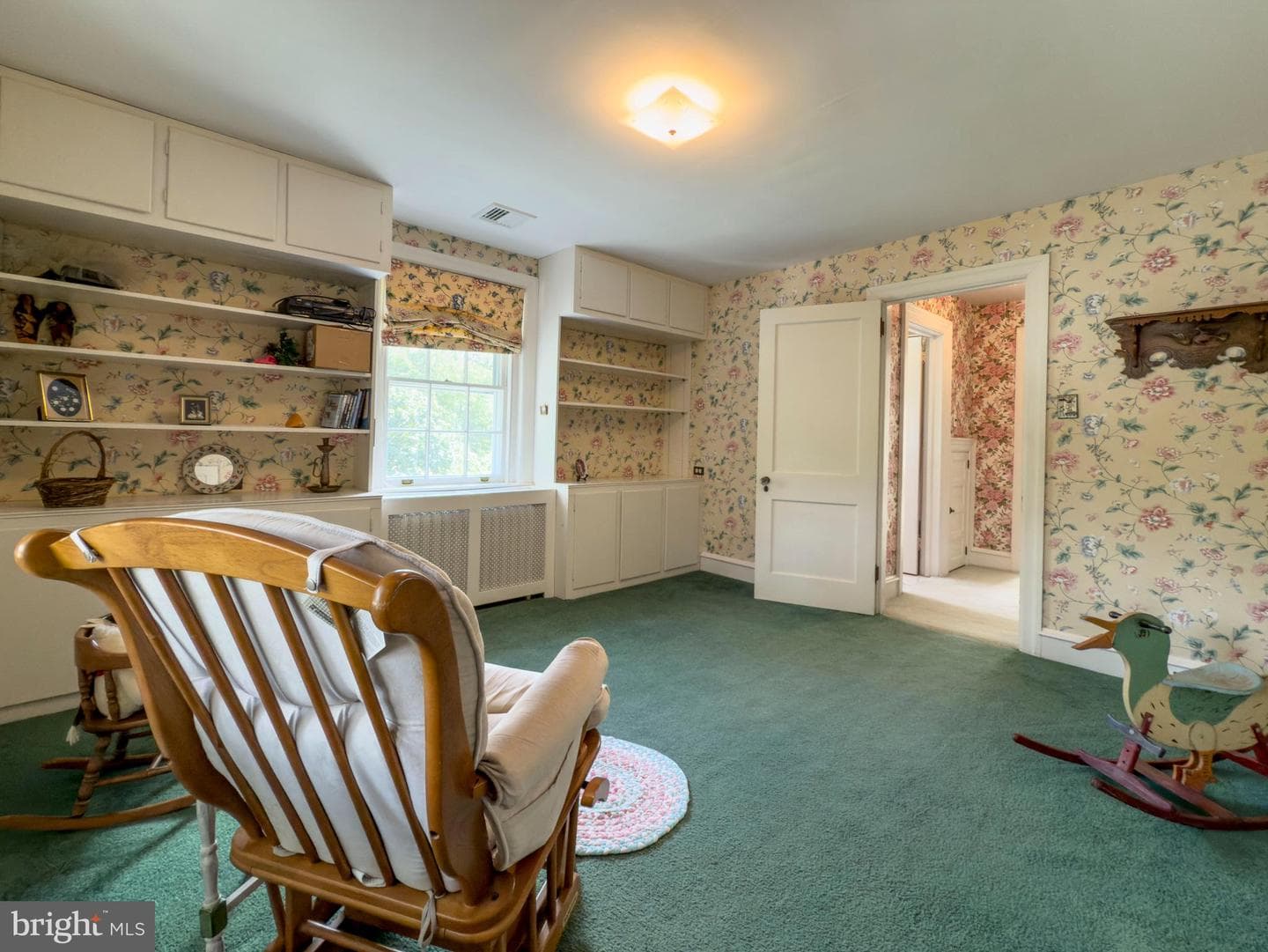 524 Woodside Avenue photo 13