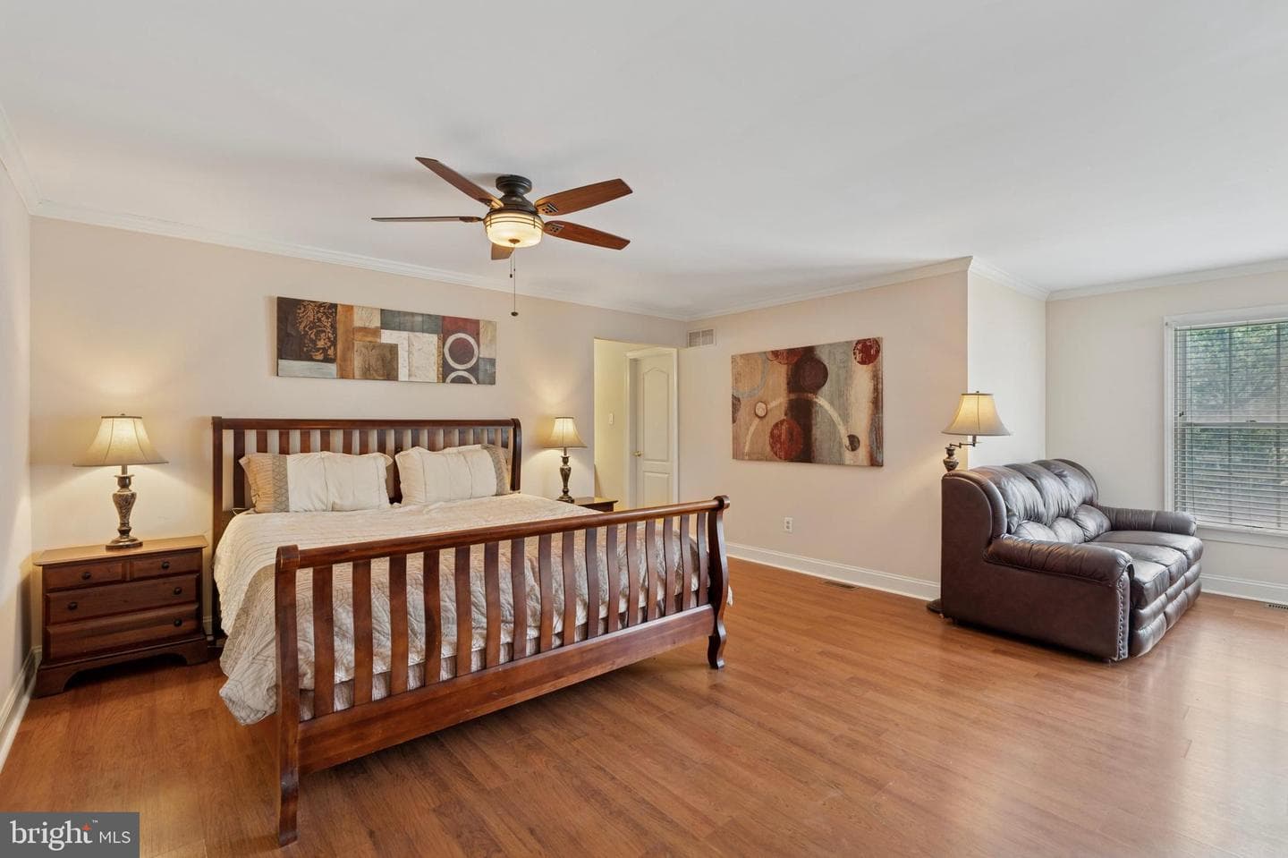 741 Heatherstone Drive photo 20