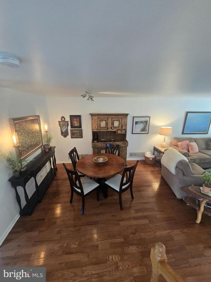 109 Driftwood Lane photo 5