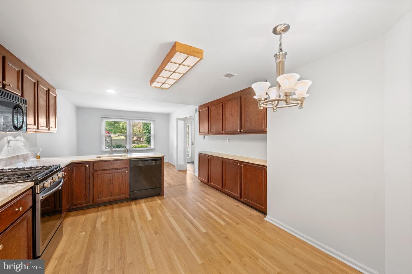 13 Woodstream Drive photo 26