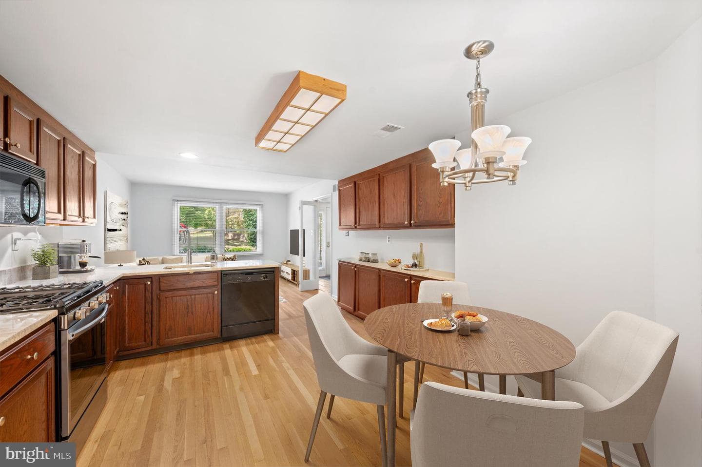 13 Woodstream Drive photo 27