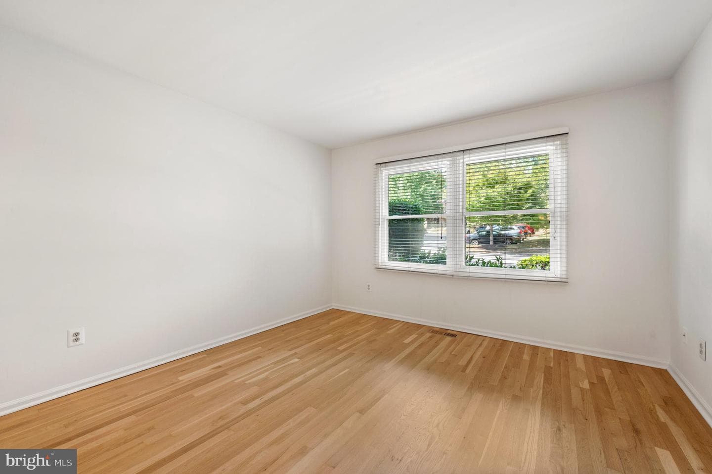 13 Woodstream Drive photo 33