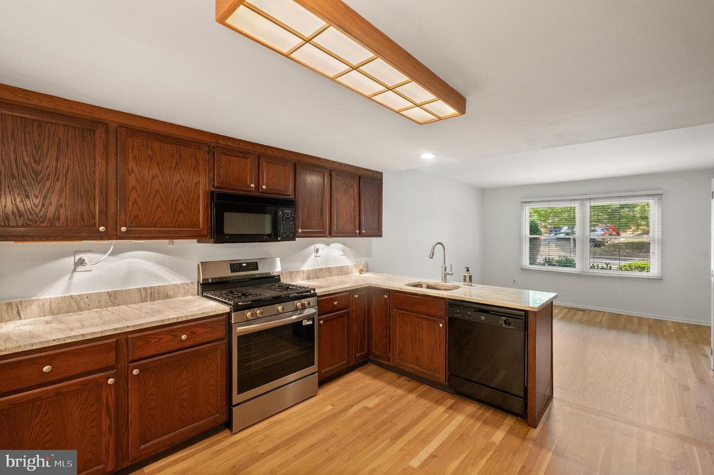 13 Woodstream Drive photo 37