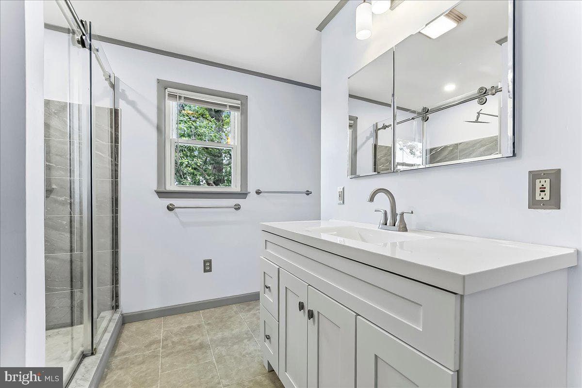 329 S Bonsall Road photo 21