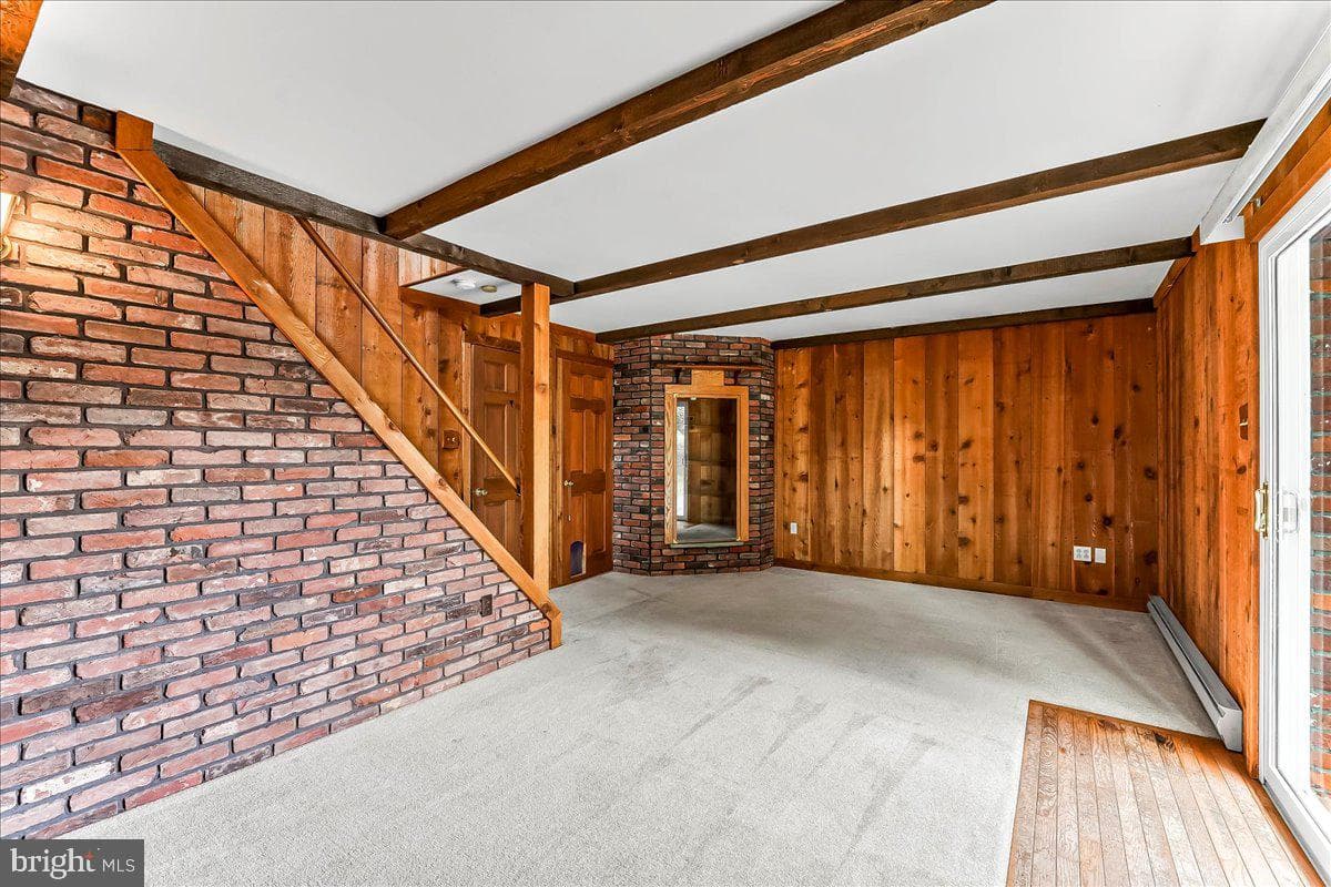 329 S Bonsall Road photo 4