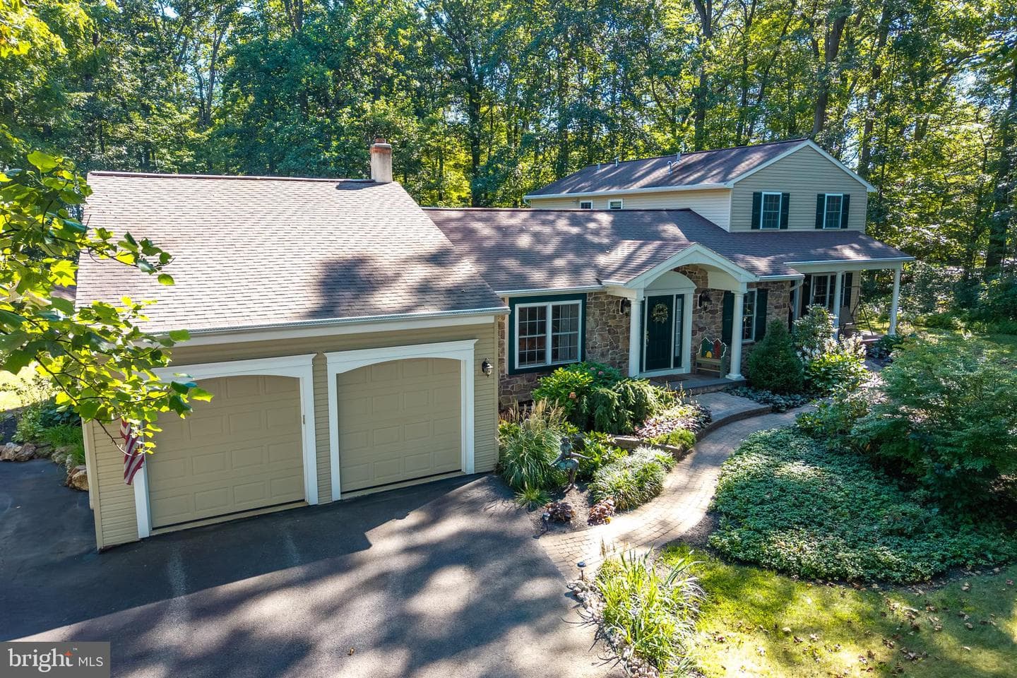 116 Cambridge Road photo 1