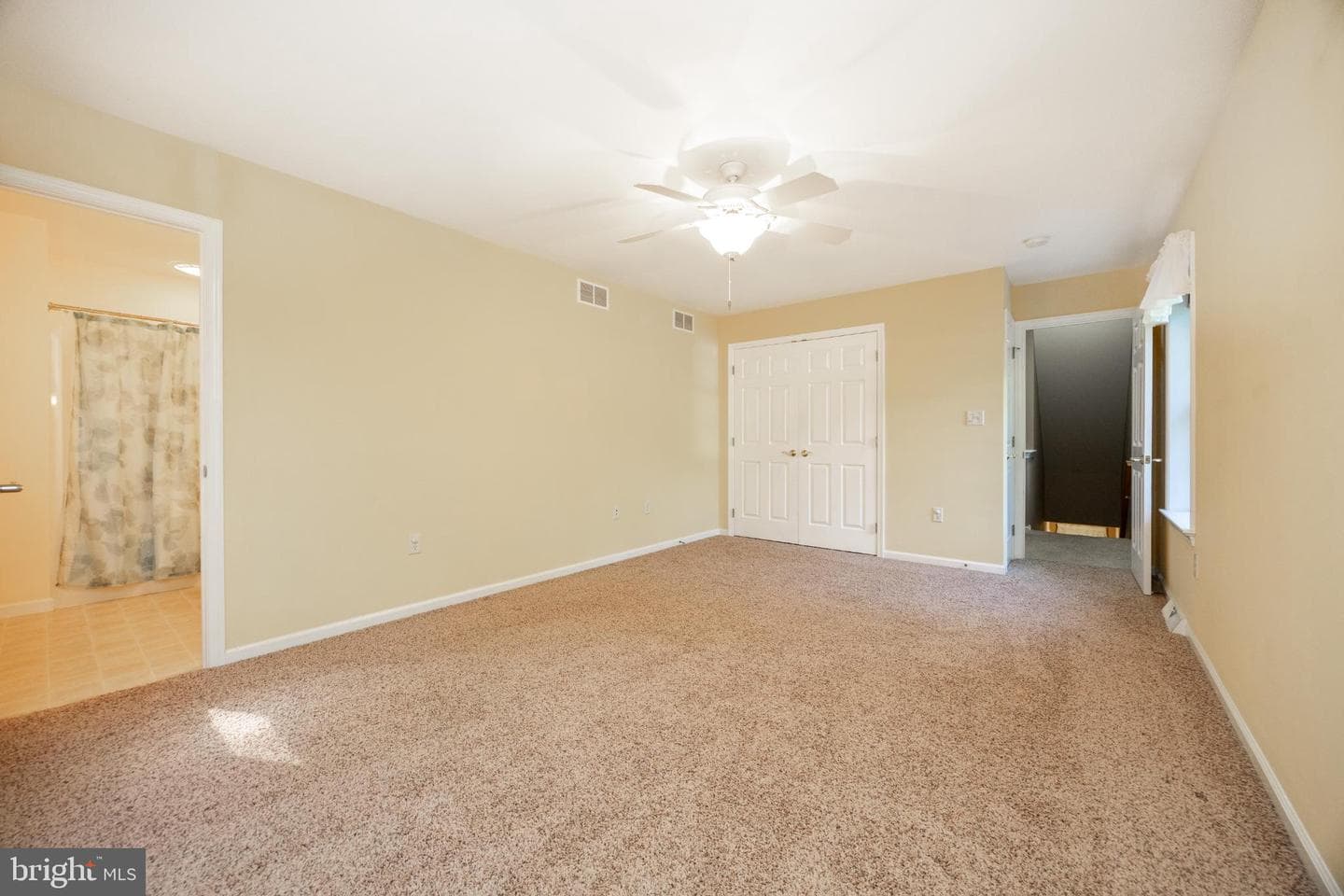 116 Cambridge Road photo 24