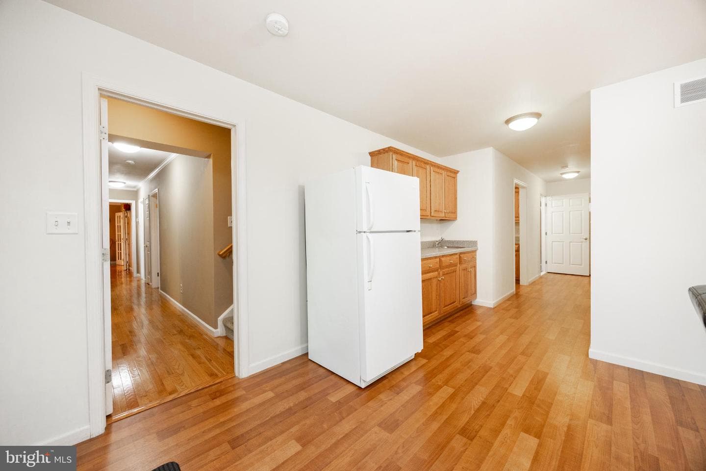 116 Cambridge Road photo 33