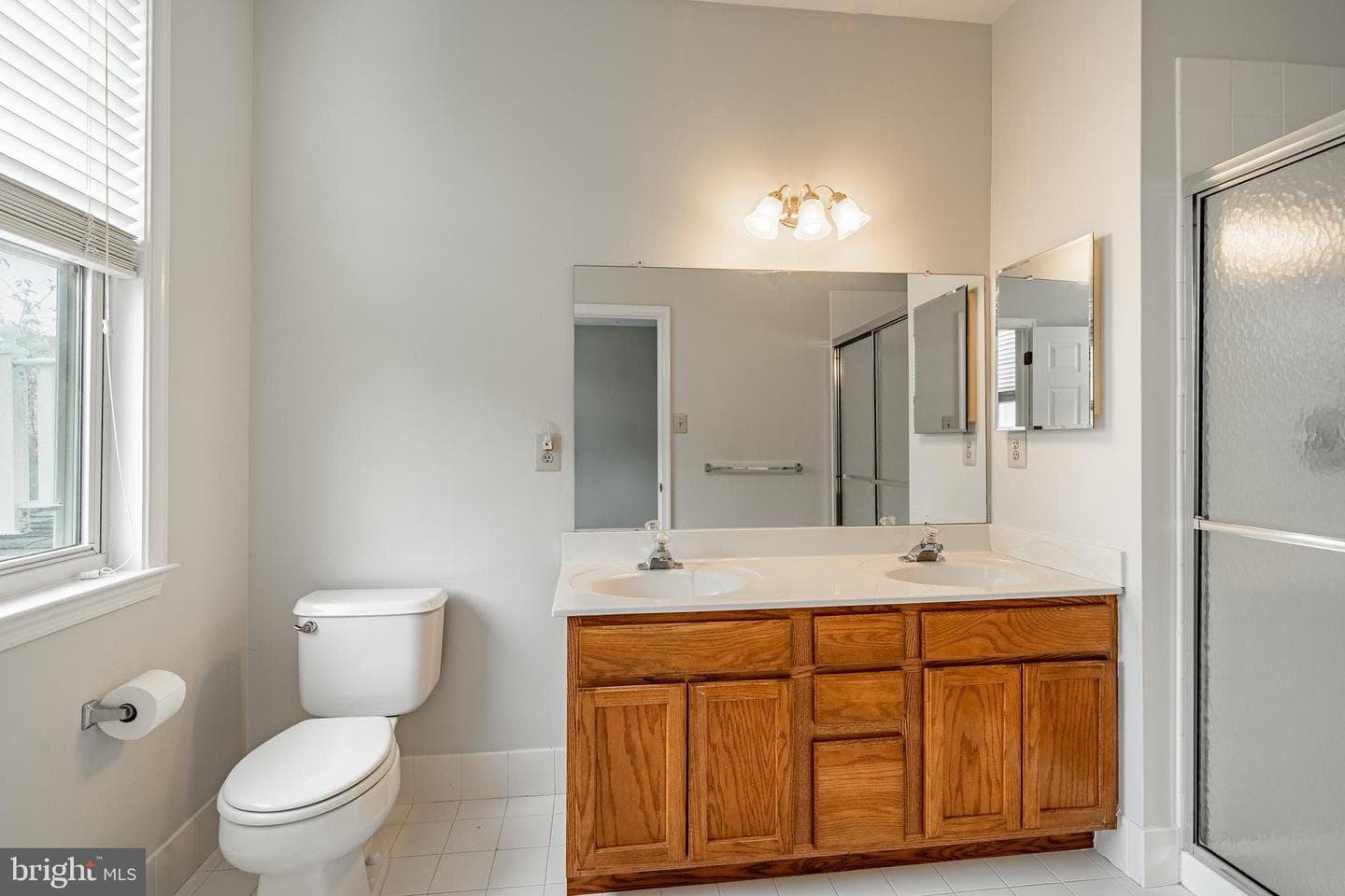 120 Elizabeth Court photo 18