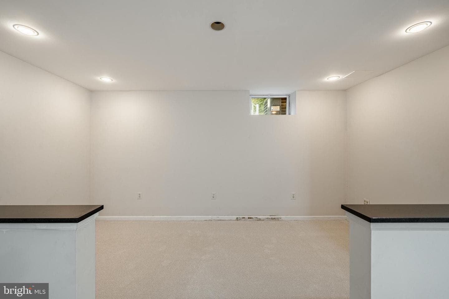 120 Elizabeth Court photo 33